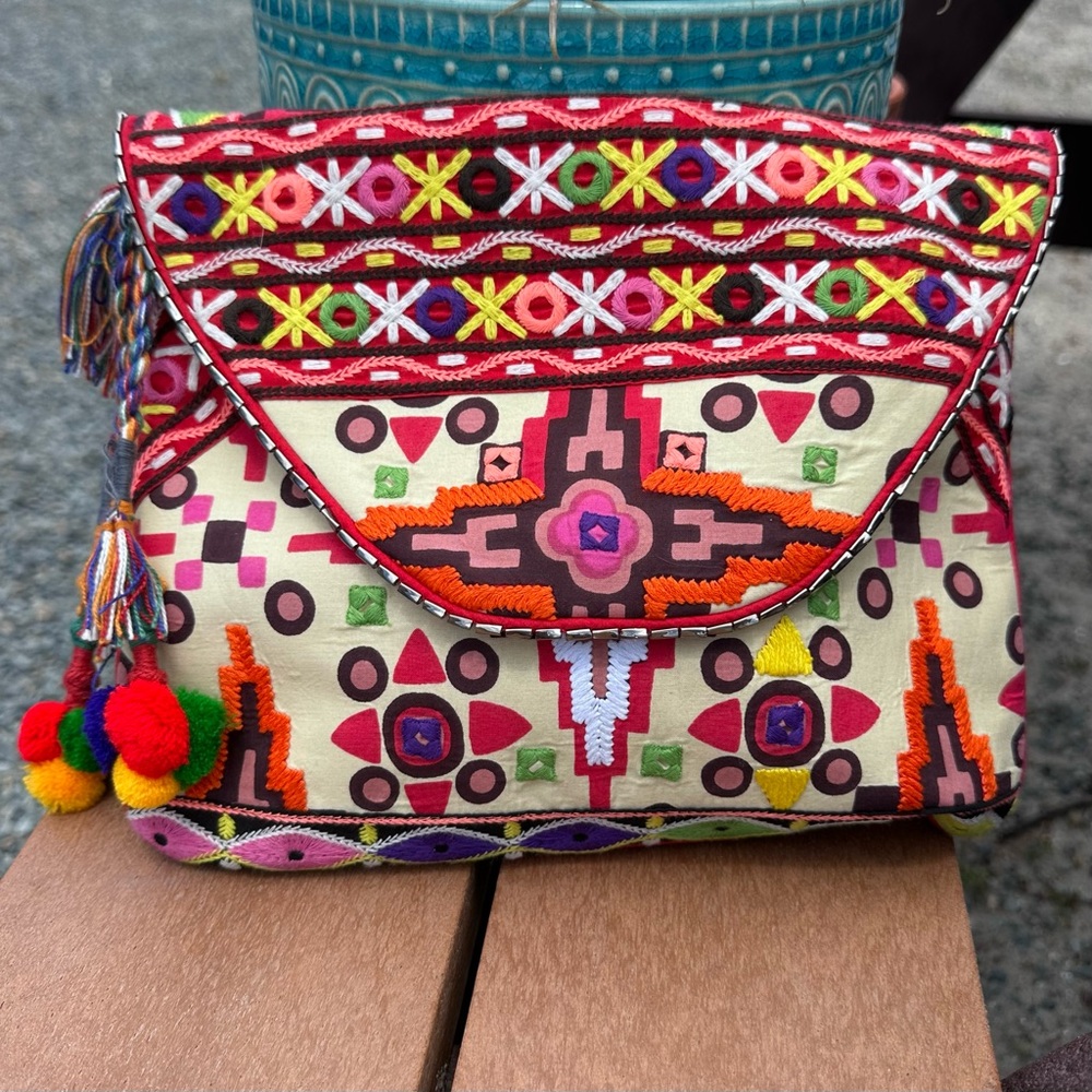 Embroidered Tribal Pattern Fold-Over Clutch - Multicolor